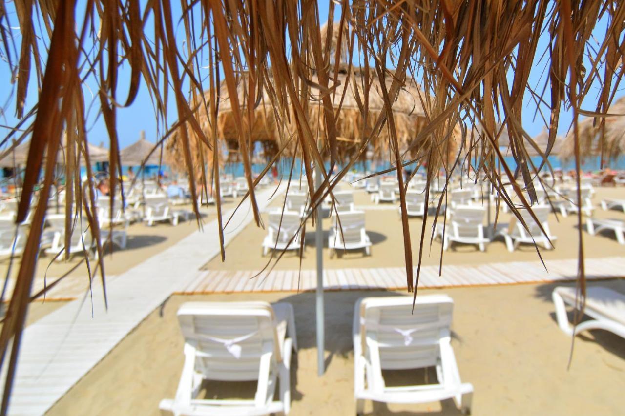 Sandy Beach Resort Golem  Exterior foto