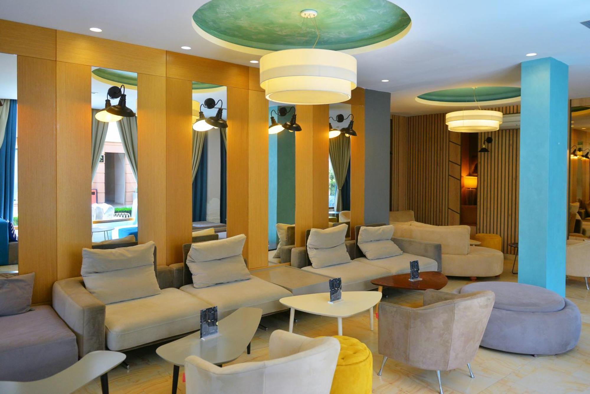 Sandy Beach Resort Golem  Exterior foto