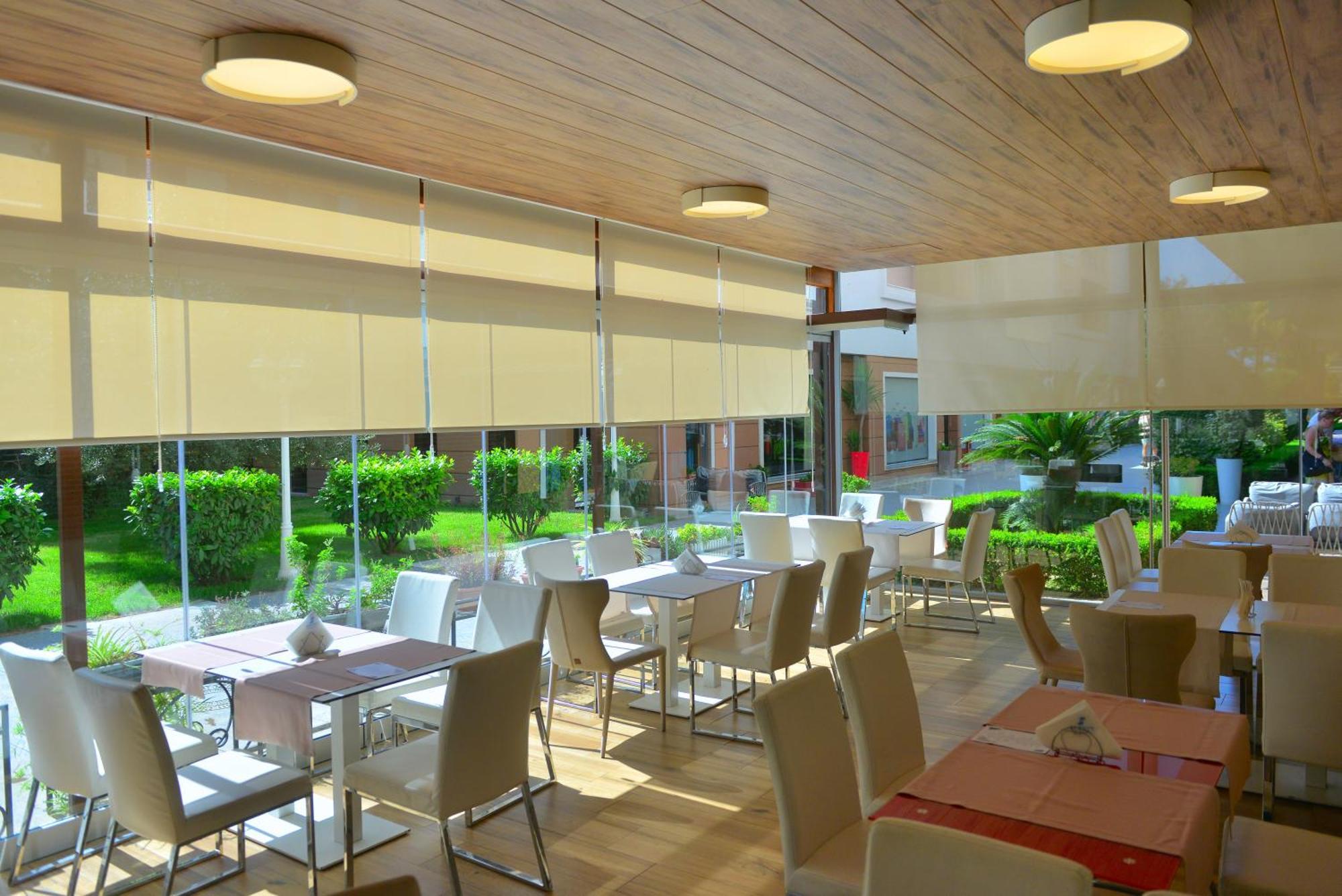 Sandy Beach Resort Golem  Exterior foto