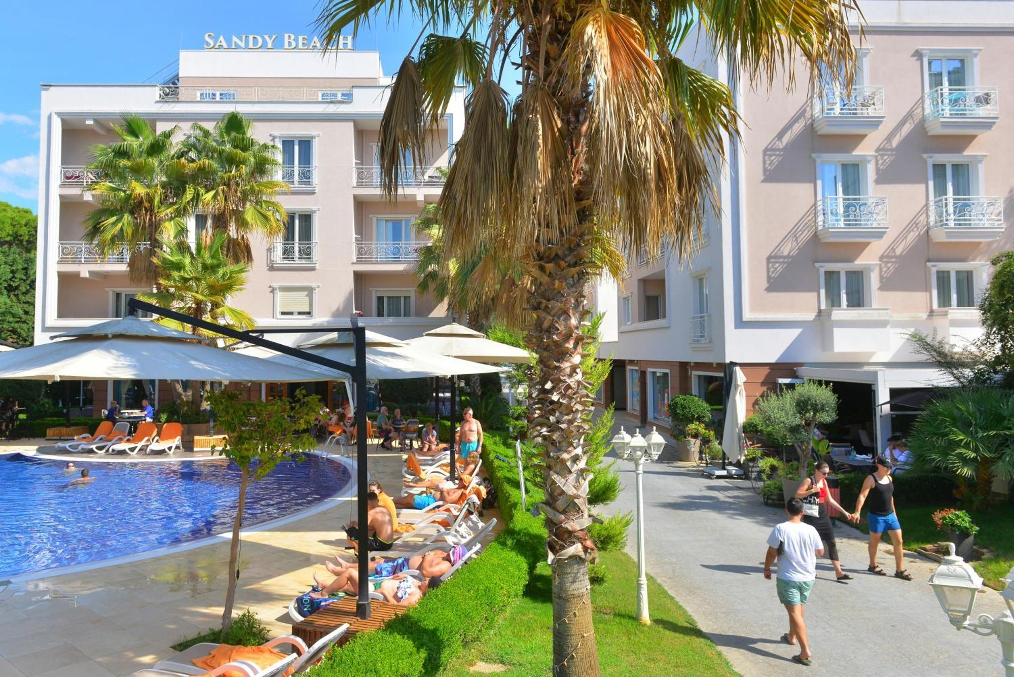 Sandy Beach Resort Golem  Exterior foto